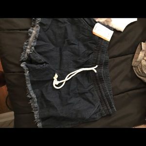 Denim distressed shorts